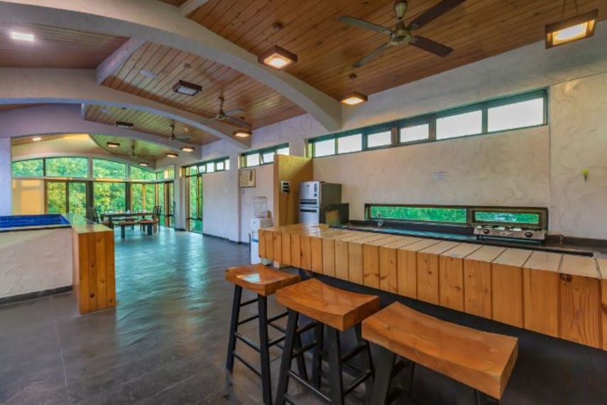 Saffron Stays Bellini-5